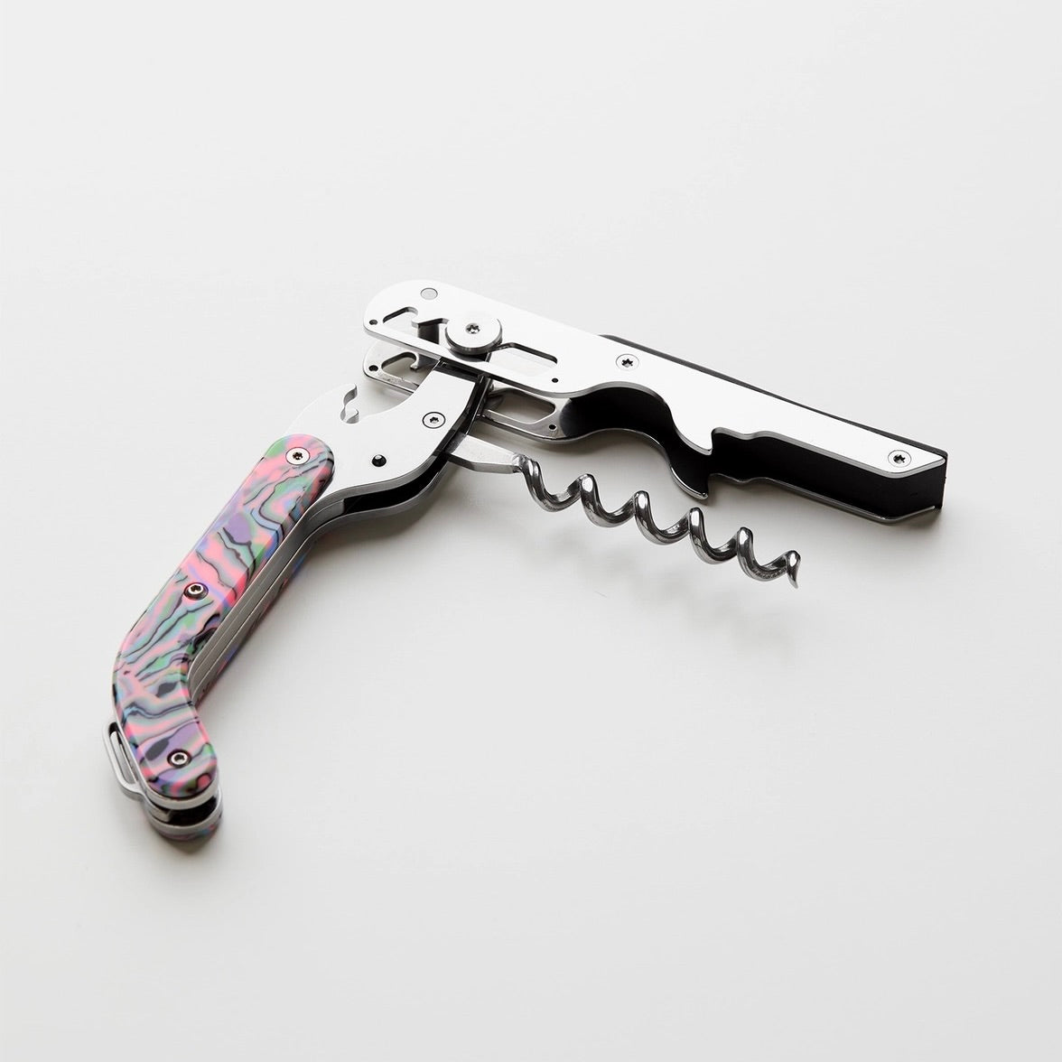 Open wine key tool with foil cutter blade
